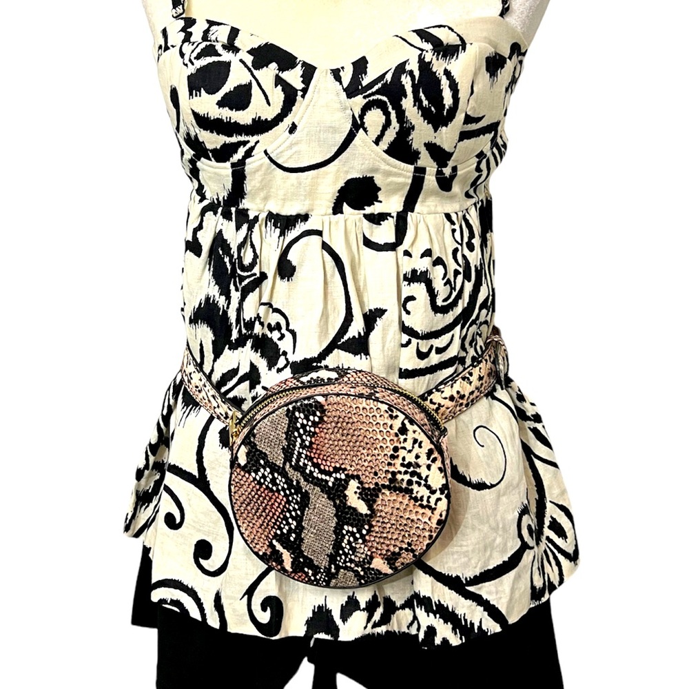 Unbranded NWOT Pink Snake Skin Embossed Belt Bag